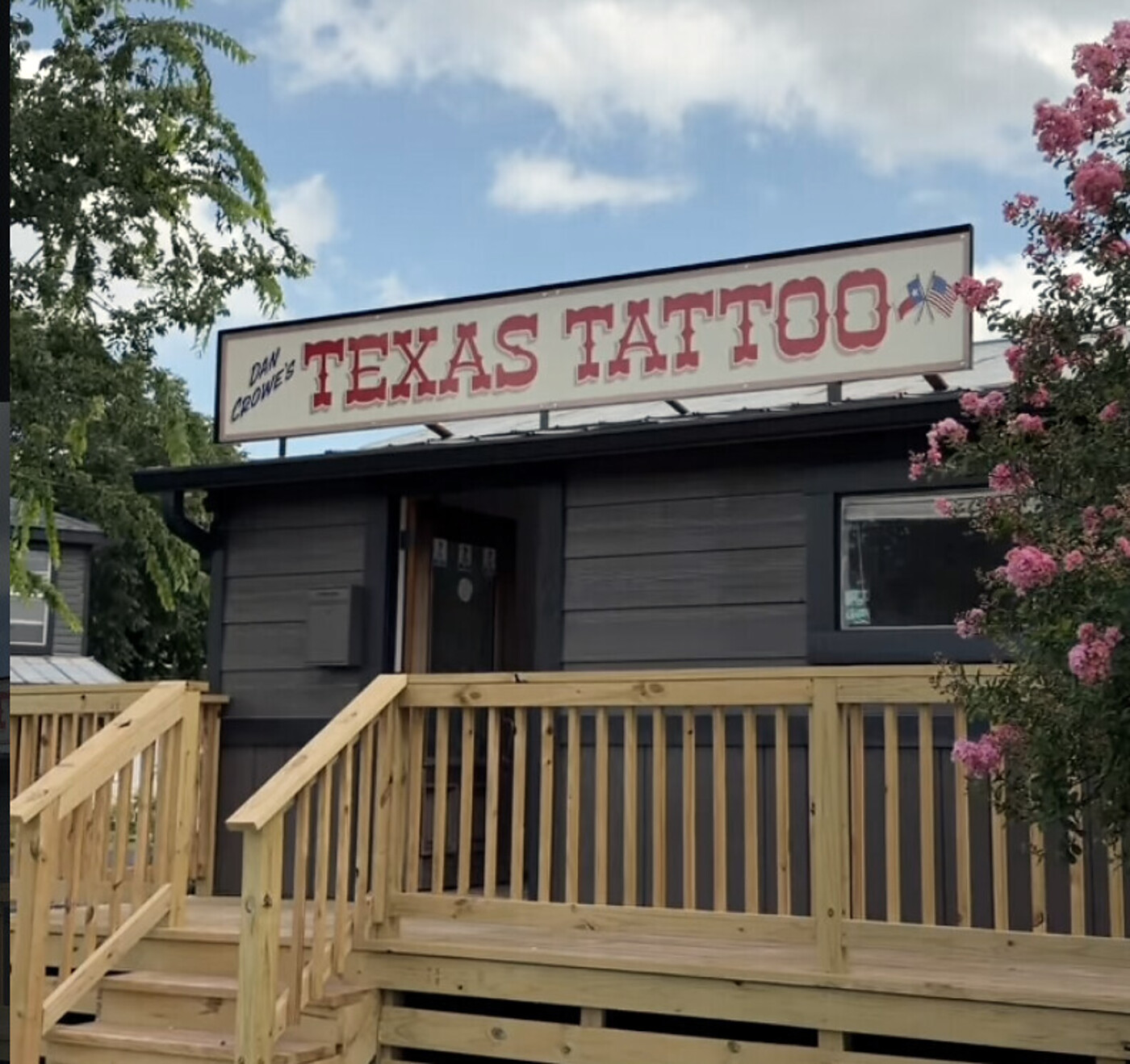 Dan Crowe's Texas Tattoo storefront in Wimberley, Texas